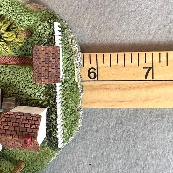 Vtg 1998 Harbor Lights Tybee Island Georgia #423 Lighthouse Collectible Signed - Picture 13 of 13